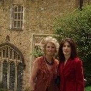 Meet your Posher, Maxine